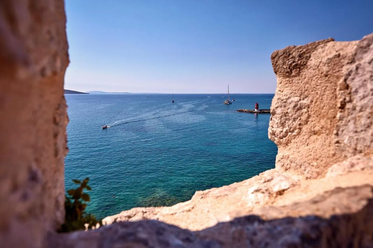 Apartments Vesna Pinezici  Pinezici (Krk)