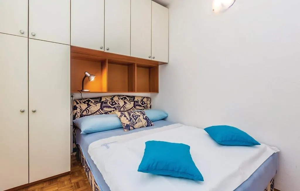 Apartments Vesna Pinezici  Croatia