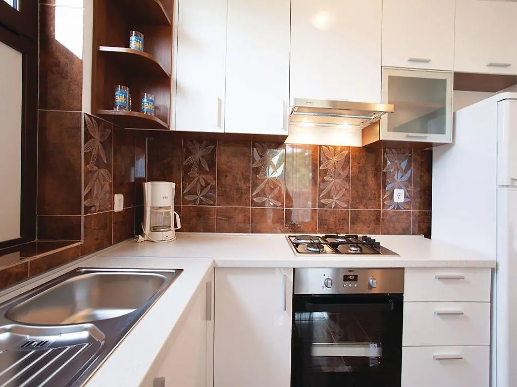 Apartments Vesna Pinezici  Pinezici (Krk)